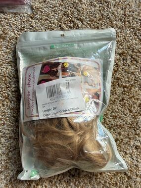 Light Golden Blonde 20" Women's Hair Extension